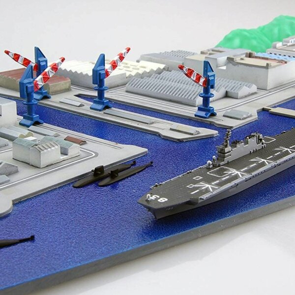 1:3000 Scale United States Fleet Activities Yokosuka Scene Model Kit No ...